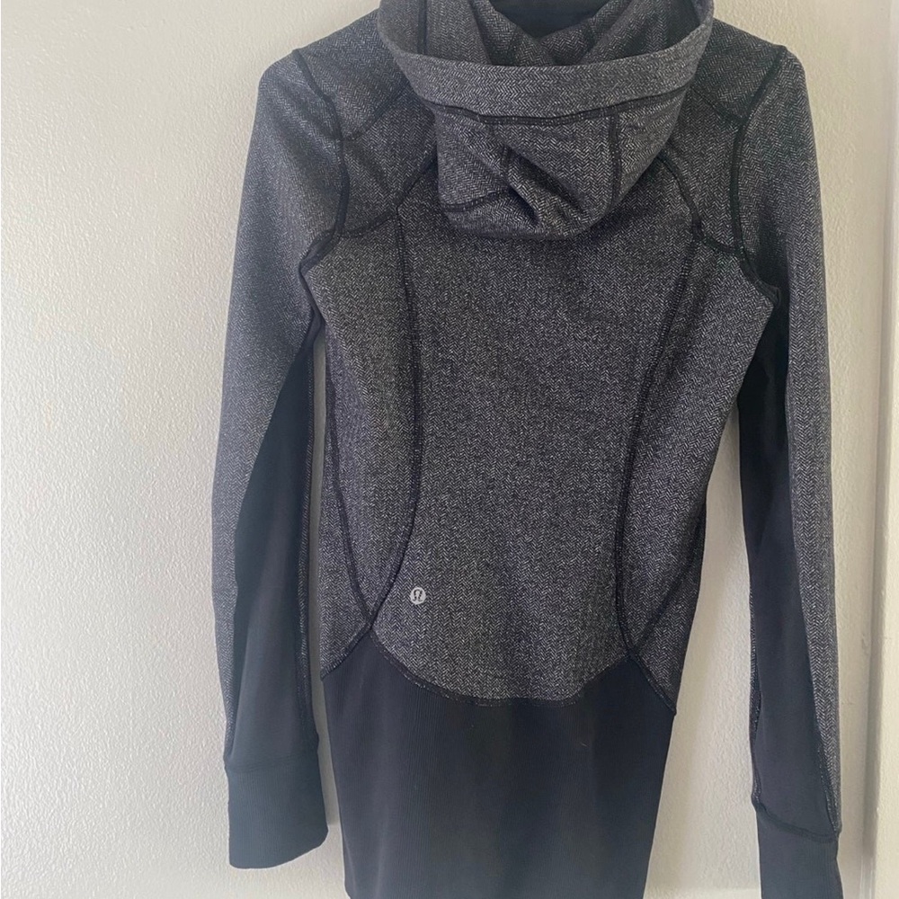 Lululemon Daily Practice Jacket - image 8